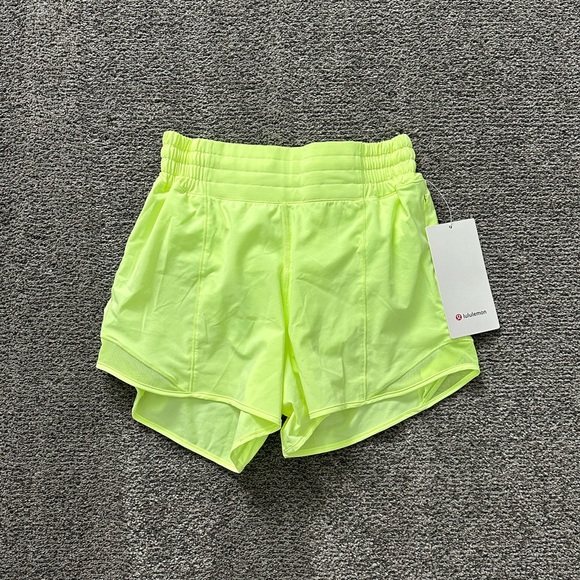 Lululemon Hotty Hot High-Rise Lined Short 4”